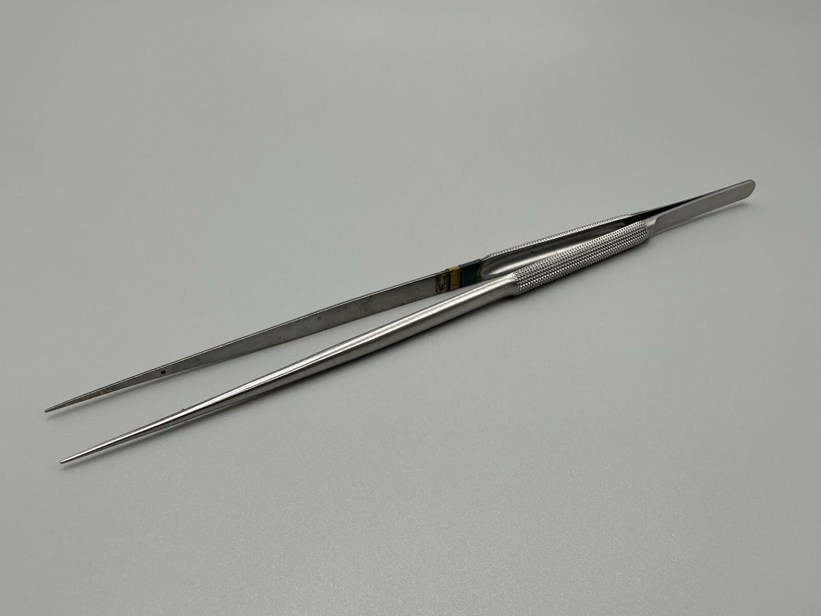 衛生医療用品・救急用品 Scanlan 4004-220 Scanlan 4004-220 Dennis Micro Forceps 1mm Diamond Dust Ring