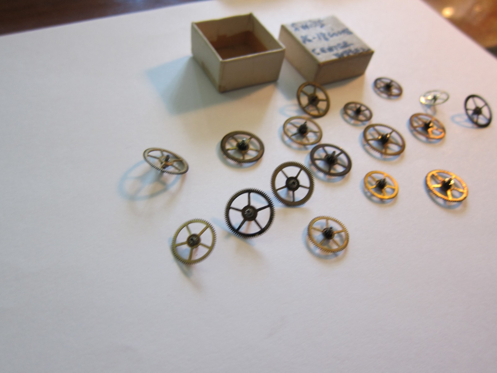 LOT OF POCKET WATCH 16-18 CENTER WHEEL WATCHMAKER PARTS REPAIR
