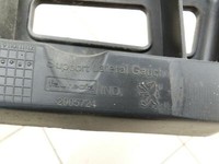 Peugeot 5008 09-13 Halter Träger Aufnahme Führung für Stoßstange Links Hinten Peugeot 5008 09-13 29.01.2010 2005724... Vorschau 6