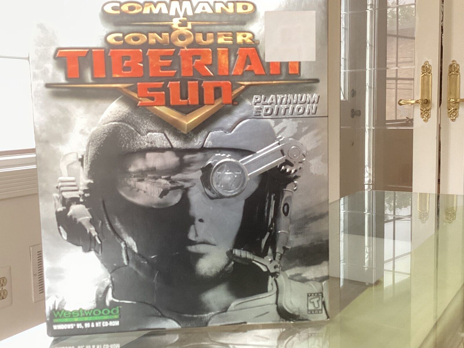 Command & Conquer Tiberian Sun Platinum Edition Vintage Big Command & Conquer Tiberian Sun Platinum Edition Vintage Big