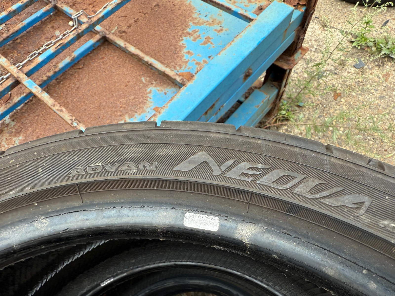 255 35 18 Yokohama, Advan Neova, 90W, x2 A Pair 5.2mm (F1_tyres) YD141
