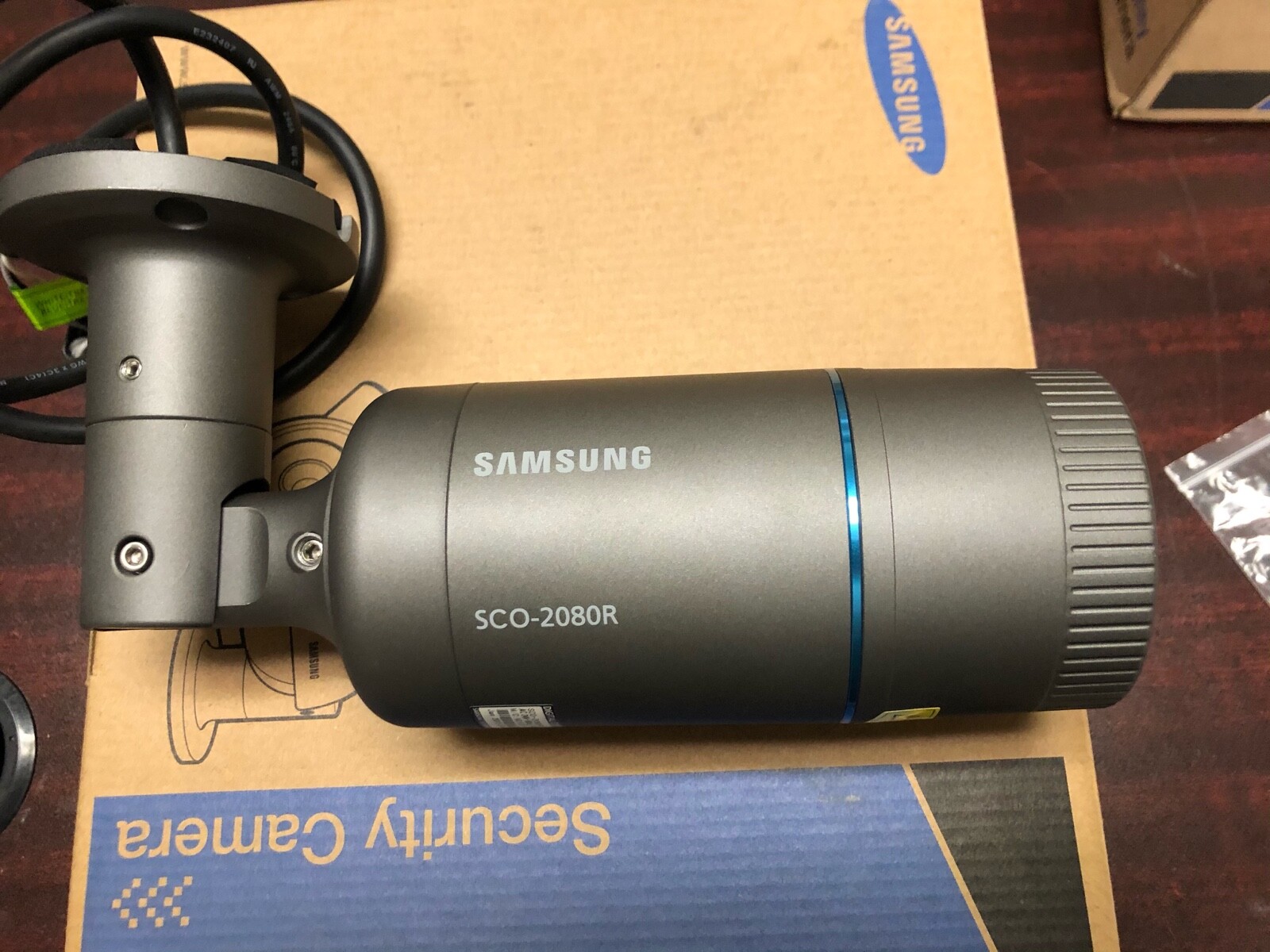 サムスン SCO - 2080R IR ブレットセキュリティカメラ デイ/ナイト サムスン SCO - 2080R IR ブレットセキュリティカメラ デイ