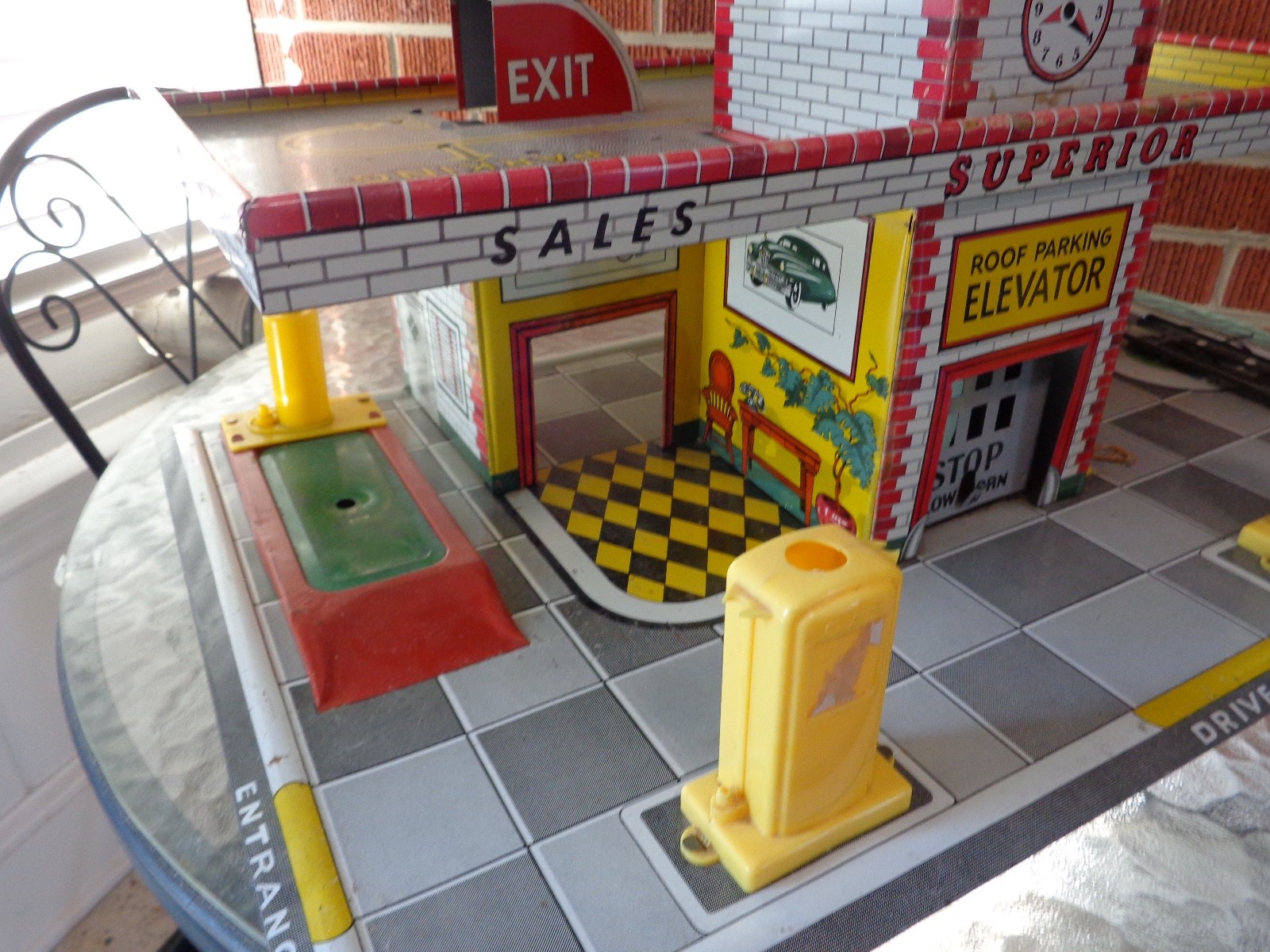 T. Cohn Toy Gas Station and Car Dealership from 1949