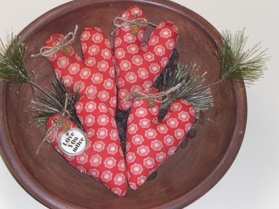 4 Primitive Red Valentine LOVE YOU MORE Hearts Bowl Fillers Ornies Ornaments