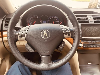 image 10 of interior