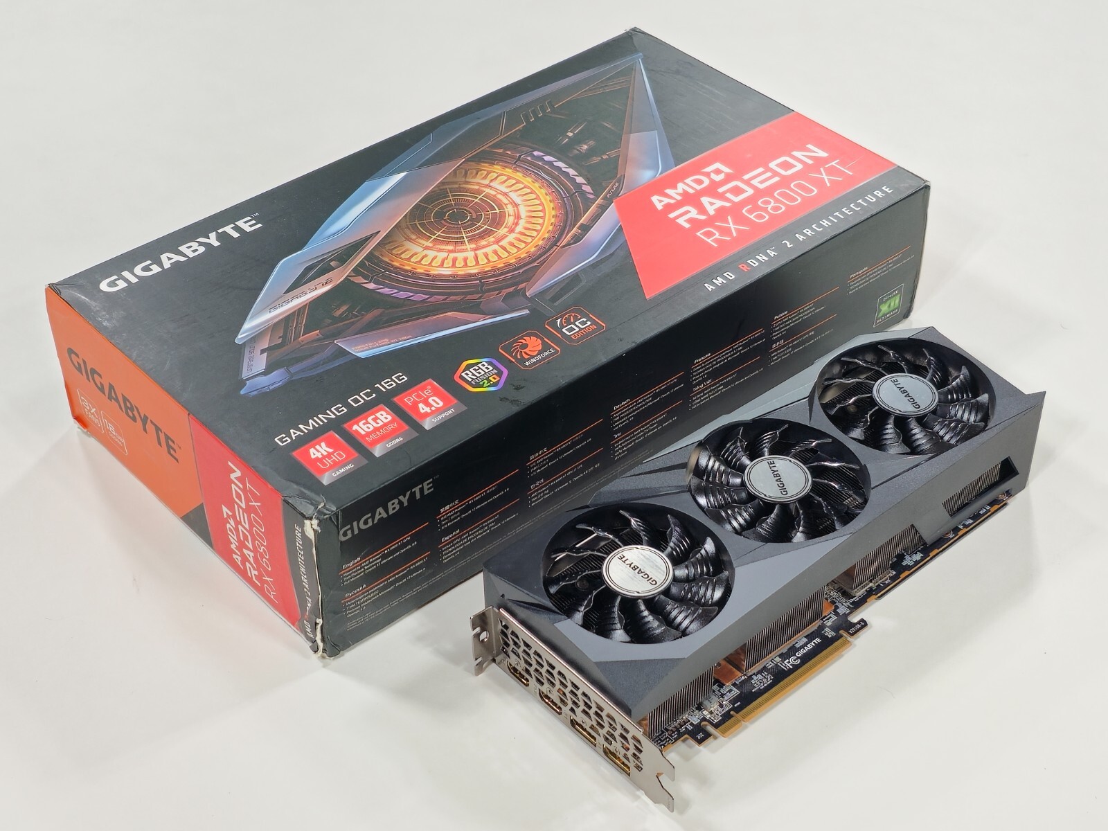 GIGABYTE Radeon RX 6800 XT GAMING OC 16GB 16G 256-bit
