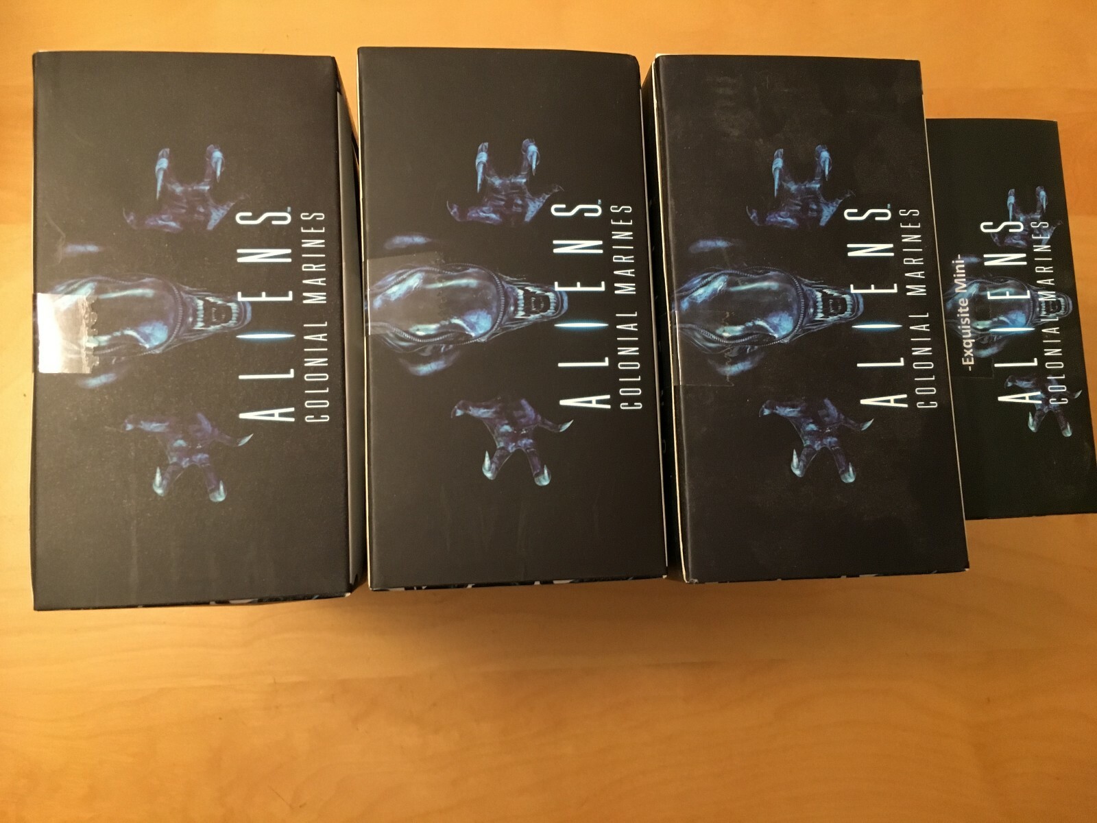 ALIENS XENOMORPH BOILER SPITTER LURKER, HUDSON COLONIAL MARINES 1/18 SCALE NIB