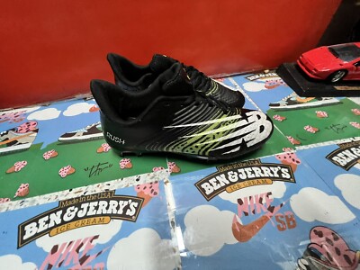 New Balance Rush V3 Low Lacrosse Cleats RUSHLB3 Boys Size 7.5