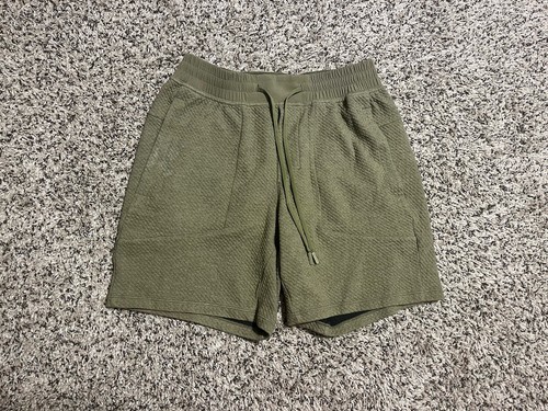 トレーニング用品 lululemon - *outlet* lululemon size8 short pants Lululemon Bowline Short 8