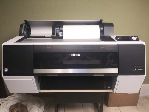 Epson SC-P6000 24” printer W/ ink and  rolls of paper / canvas. Only 3 mo. Old