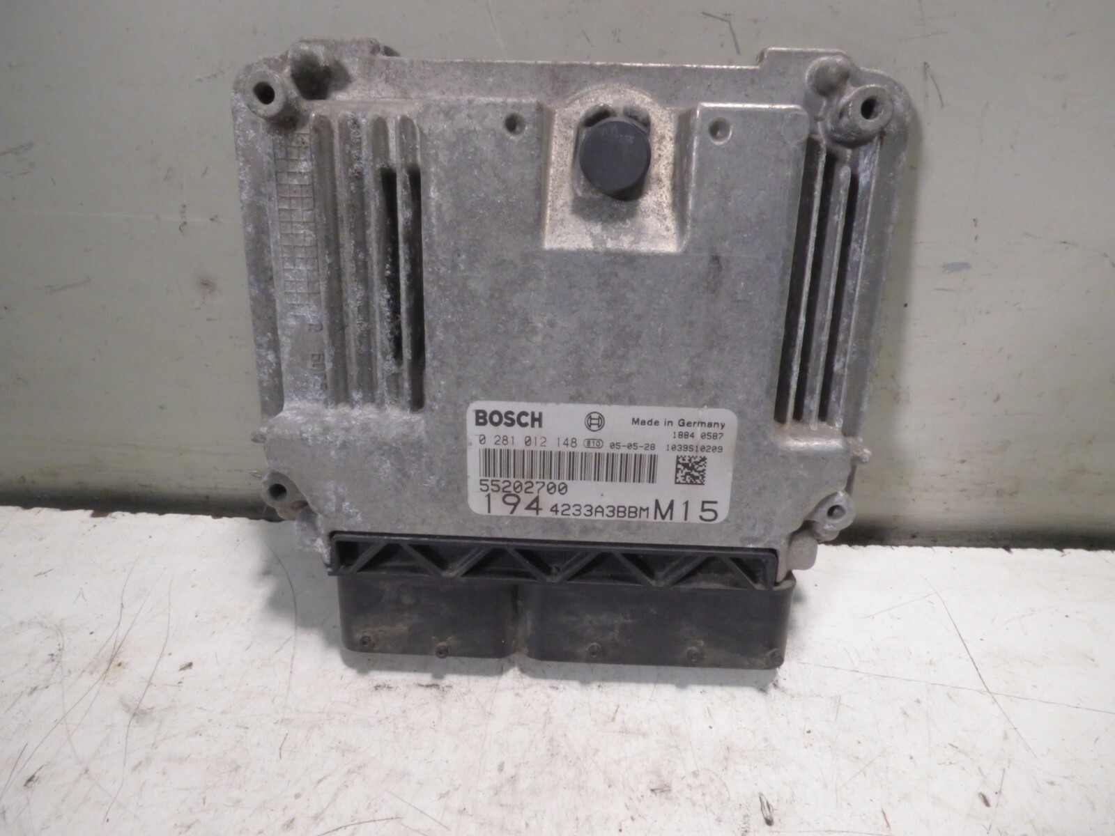 CENTRALINA MOTORE ECU FIAT CROMA 1.9 MJT 2006 0281012148 55202700