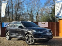 2015 Volkswagen Touareg 3.0 TDI V6 BlueMotion Tech 262 R-Line SUV  Diesel Tiptro