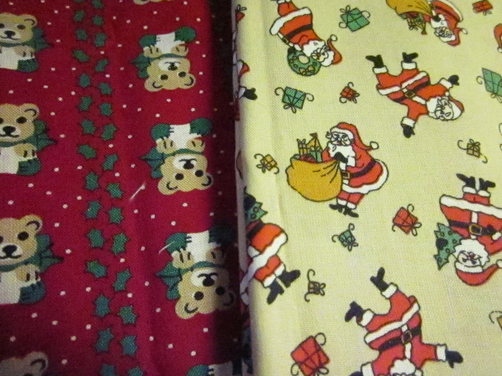 F58, QUILTING CHRISTMAS FABRIC, VERY RETRO, SANTA, HOLLY, TREES, PANELS, NEW