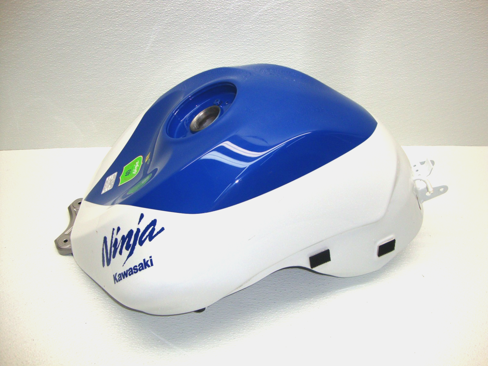 Kawasaki　ＧＰＺ250 タンク Yahoo!オークション - GPZ250 ガソリンタンク タンク フューエルタンク