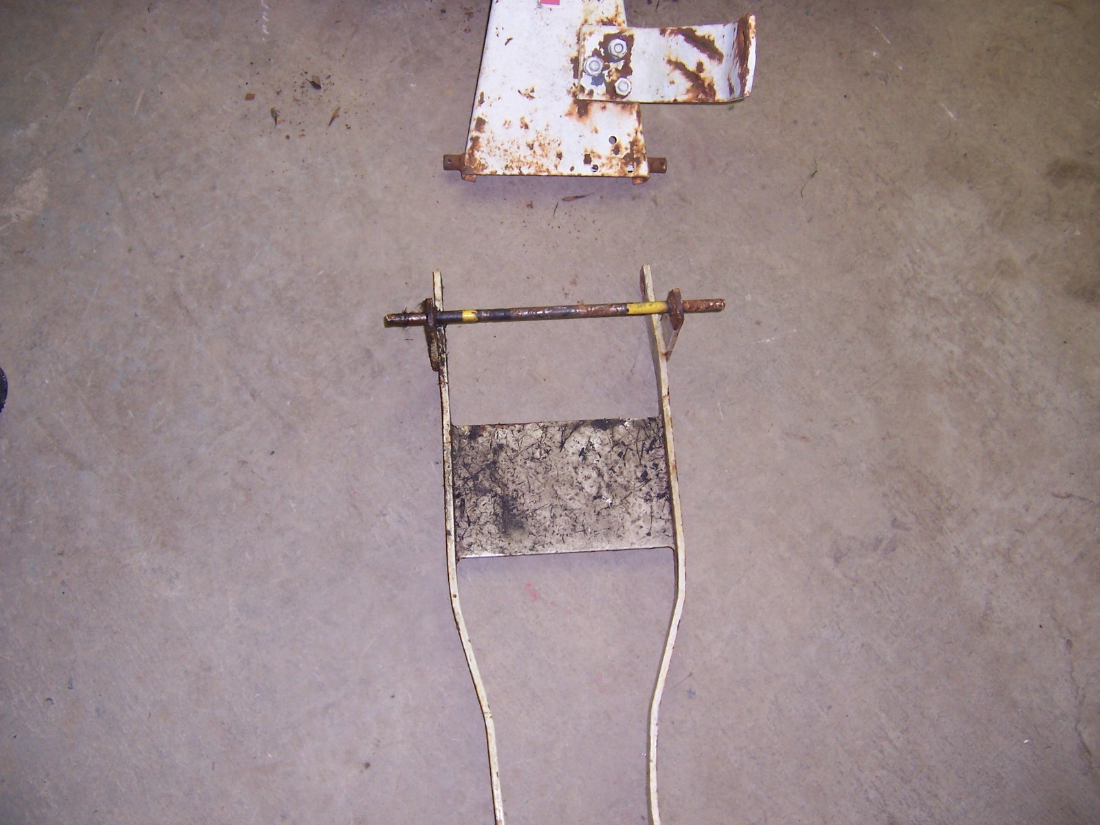 CUB CADET WIDE FRAME 42