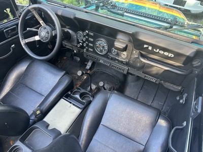 image 2 of interior