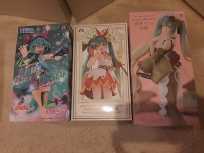 Hatsune Miku LIVE Stage, Wonderland And Sweetsweets Figures