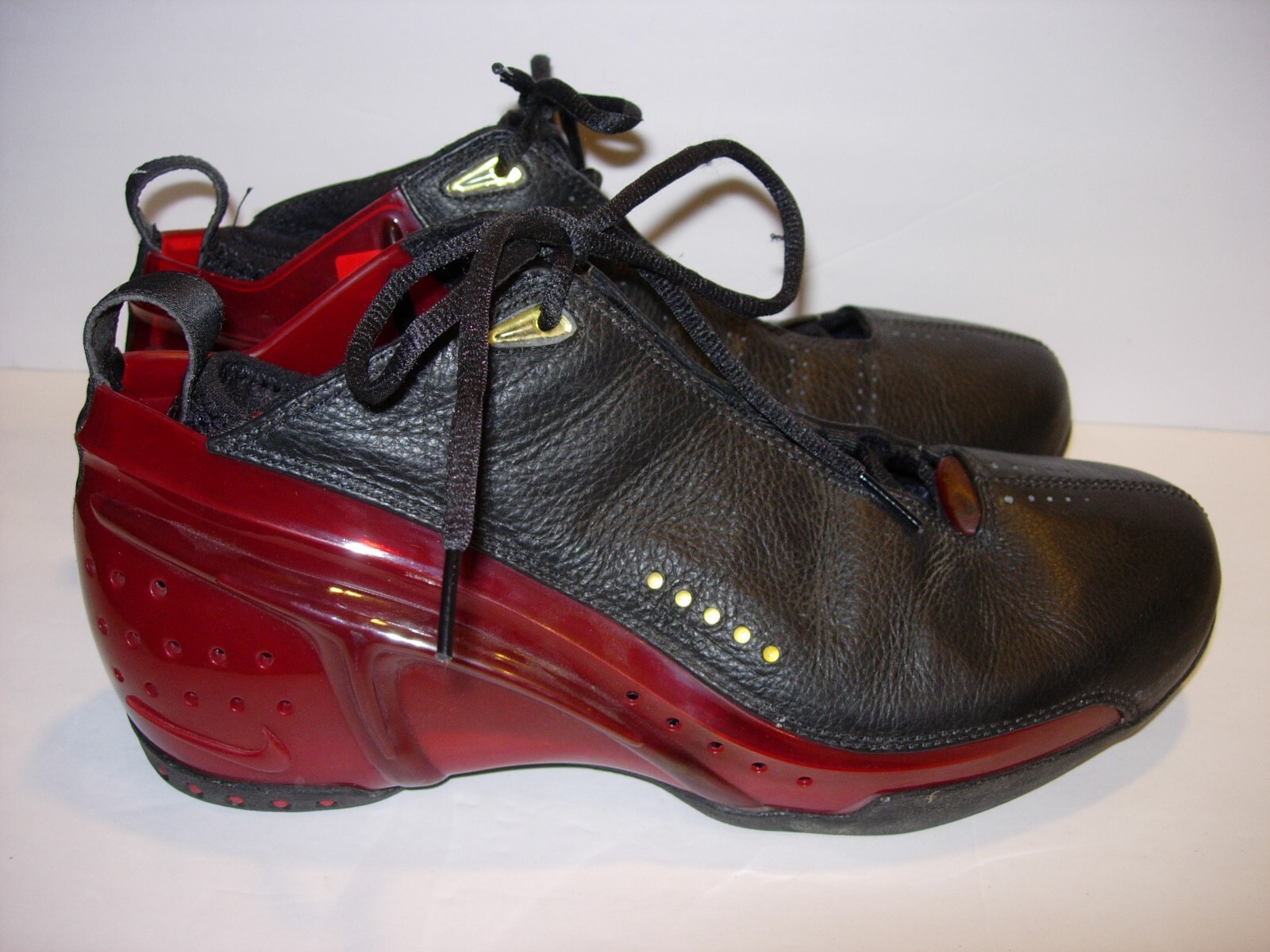 ナイキ エアーズーム ウルトラフライト AIR ZOOM ULTRAFLIGHT mens Nike Air Zoom UltraFlight Size 12 black Red basketball