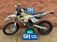 2017 HUSQVARNA FE350 - ROAD REGISTERED - 101 HOURS - 2,400 MILES