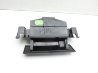 Land Rover Discovery 4 L319 09-13 Aschenbecher Ascher Land Rover Discovery 4 L319 09-13 11.04.2012 AH22-048A02-A... Vorschau 3
