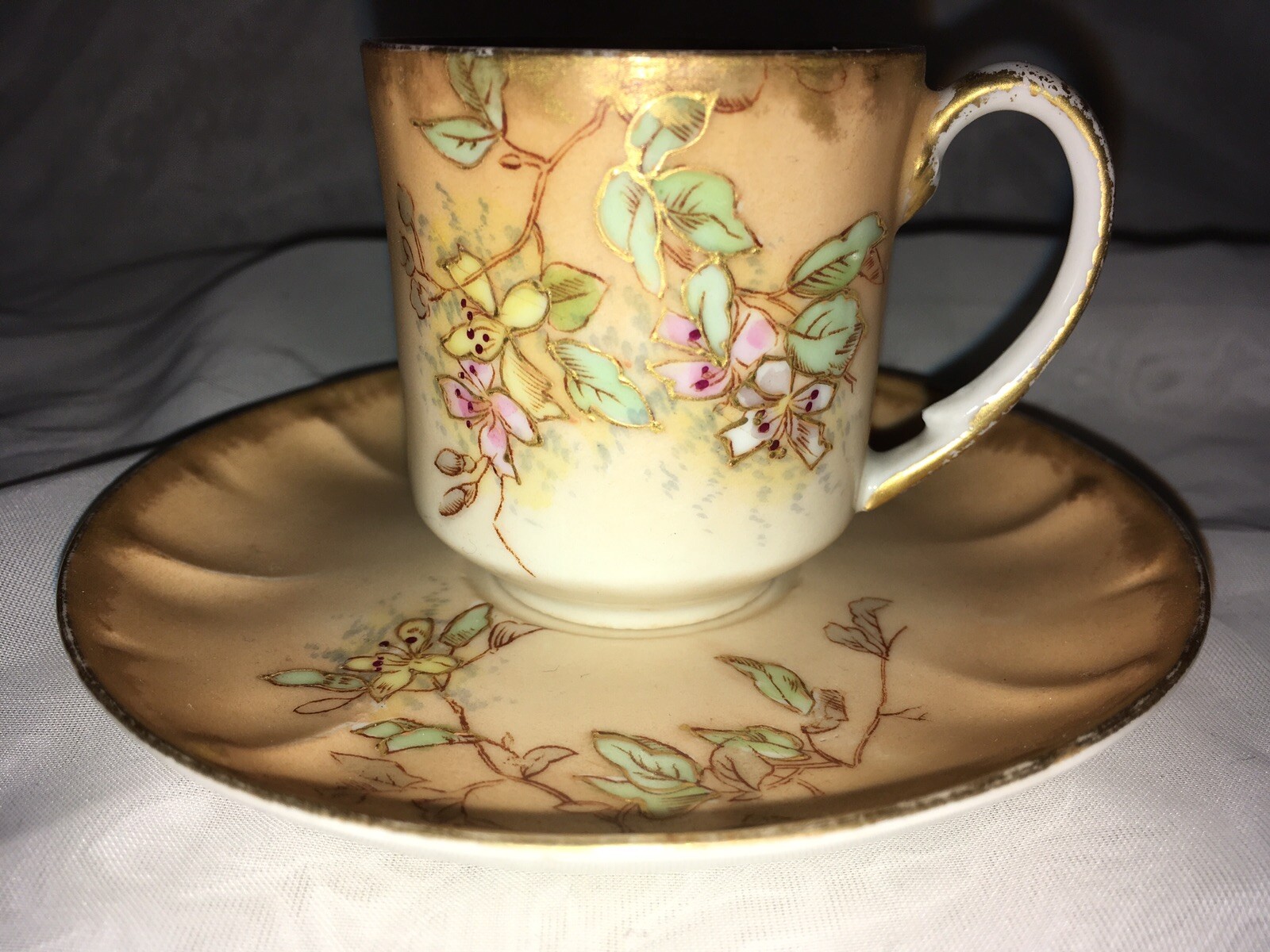 Beautiful JPL Jean Pouyat Limoges Handpainted Floral Tea cup & Saucer