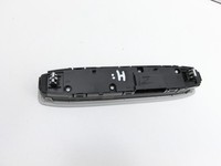 Tesla Model 3 Perf 20-23 Innenleuchte Innenraumleuchte Hinten Tesla Model 3 Perf 20-23 18.04.2023 E133970 gebraucht Vorschau 6