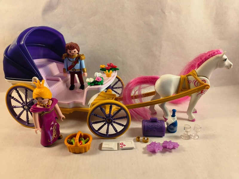 Sympa  CalÃ¨Che Des MariÃ©S 6856  Playmobil ( Princesse , Roi   ) 1192