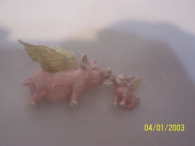 Napier Mama & Baby Flying Pigs Pin New Stamped Napier On The Back No Packaging