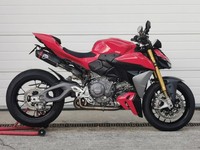 DUCATI STREETFIGHTER V2 S