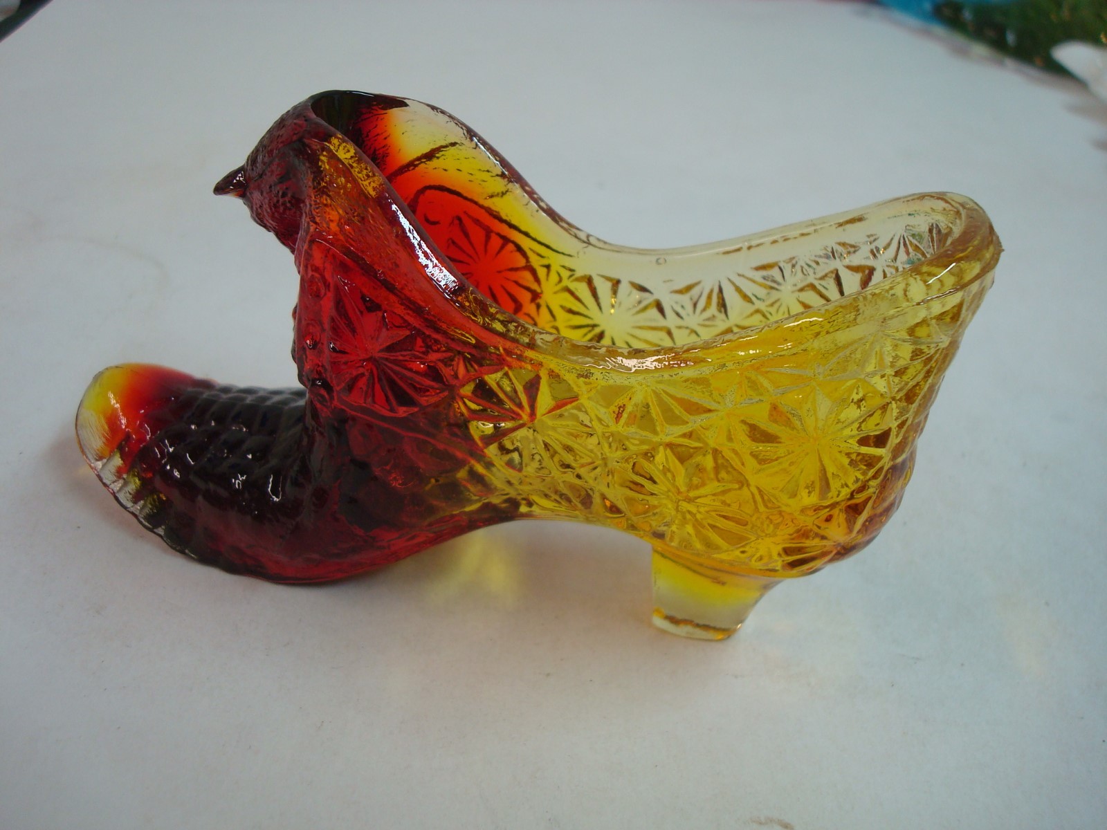 Beautiful Amberina Cat Boot, 2 3/4