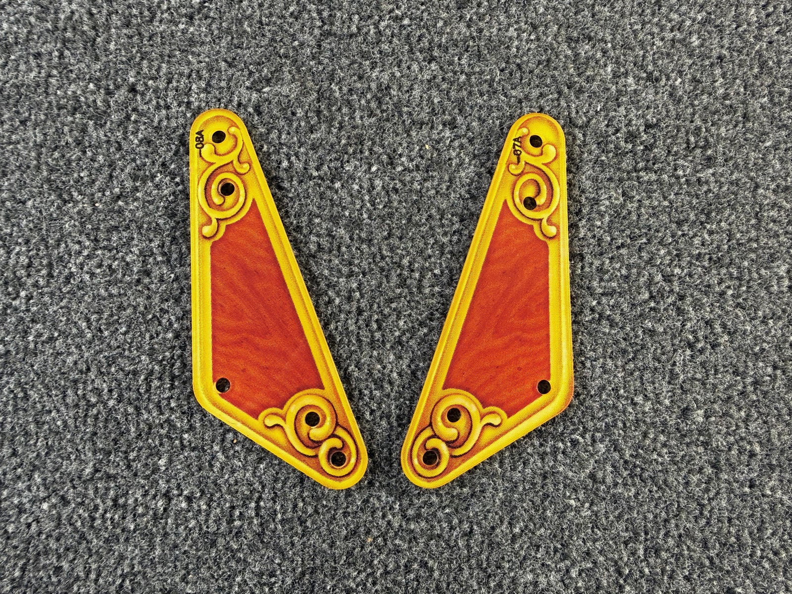 Stern Sharkey's Shootout Pinball Machine Playfield Plastic Slingshots PAIR NOS