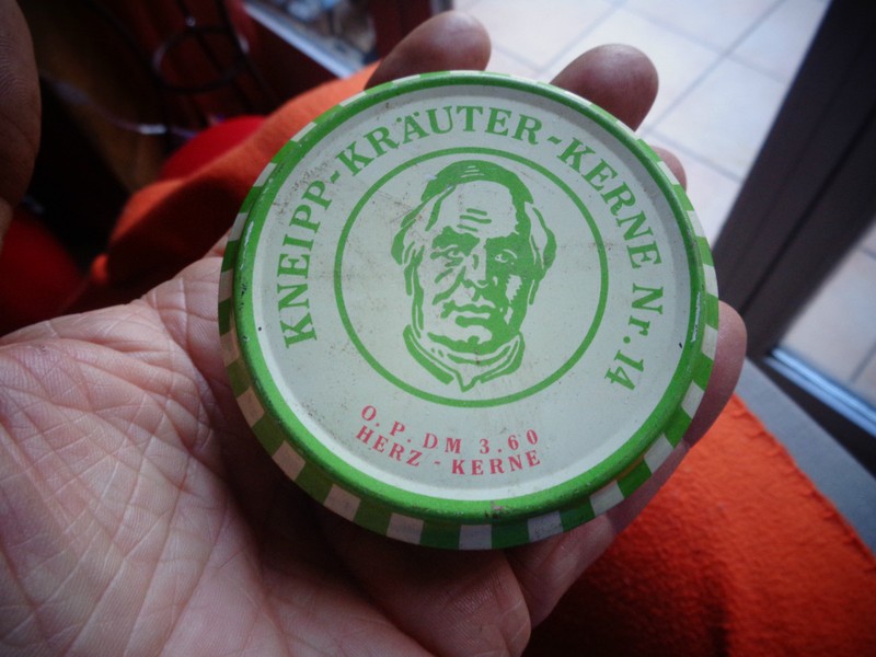 Ancienne Boite TÃ´Le Kneipp-KrÃUter-Kerne Nr.14 
