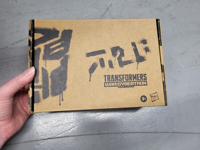 Transformers Generations Selects Transmutate Exclusive Deluxe WFC-GS25 NIB