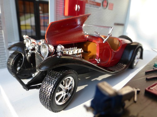 Wanderer 25K Roadster 1:24 CMC Gmbh ミニカー Wanderer 25K Roadster 1:24 CMC Gmbh ミニカー 模型・プラモデル