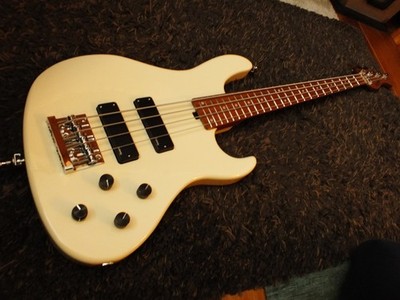 SADOWSKY METRO EXPRESS SPECIAL 4 string Bass Guitar