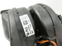 BMW 5er GT F07 09-13 Gebläsemotor Lüftermotor Heizungsgebläse BMW 5er GT F07 09-13 28.03.2011 9216335... Vorschau 4
