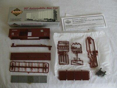 Life Like Proto 2000 Grand Trunk Western 50' Automobile Box Car Kit #84464 NOS