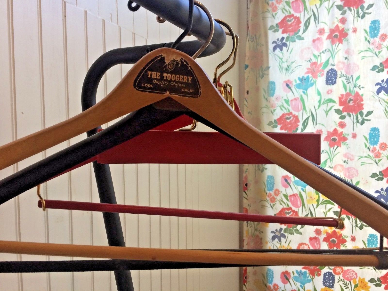 Vintage Wooden Wood Adult Size Clothing Hangers Rare Finds (Lot of 5)