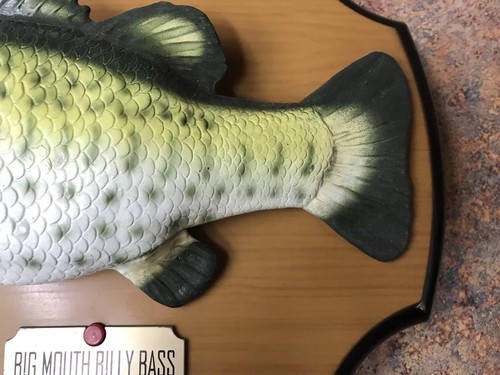Big Mouth Billy Bass 1999 Singing Fish