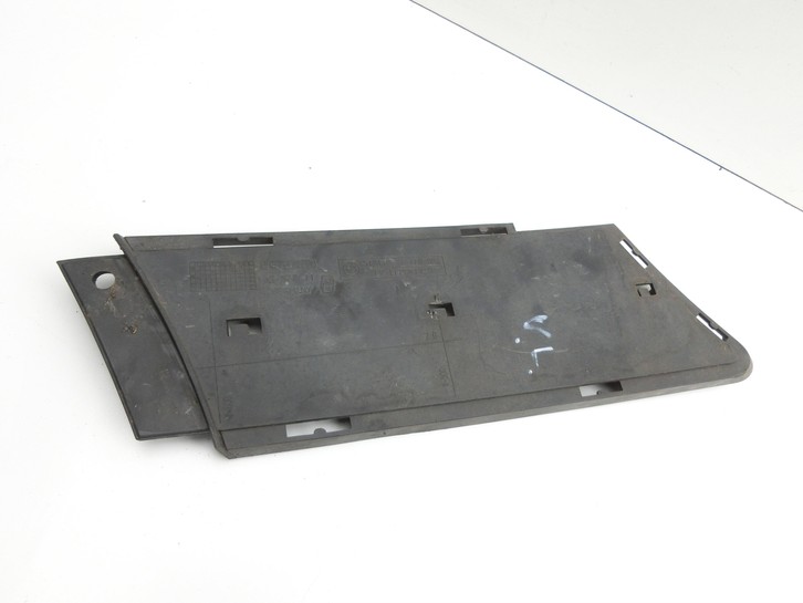 BMW E90 3er 325d 06-09 Frontblende Frontleiste Links Gitter Stoßstange Teiloffen  - Bild 3