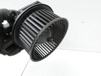 Audi Q7 4M 15-19 Gebläsemotor Lüftermotor Heizungsgebläse Audi Q7 4M 15-19 19.01.2016 4M1820021C 4M1820021 CZ997004... Vorschau 5