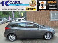 2015 Ford Focus 1.0T EcoBoost Zetec Euro 6 (s/s) 5dr HATCHBACK Petrol Manual