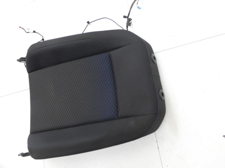 VW T-Roc A1 17-21 Sitzbezug Rückenpolster Rechts Vorne für Beifahrer Sitz VW T-Roc A1 17-21 24.11.2020 gebraucht Bild 3