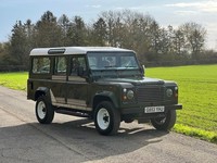 1989 Land Rover 110 V8 County, manual, LPG.