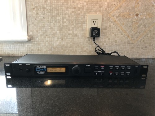 alesis d4 音源モジュール　中古品 Alesis Model D4 High Sample Rate 16-Bit Drum and Percussion
