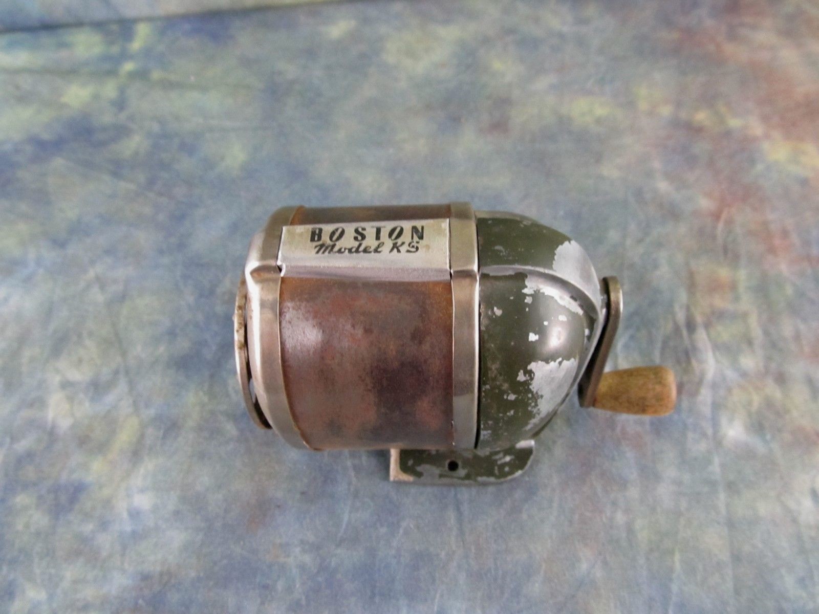 Vintage Boston Model KS 8-hole Industrial Classroom Pencil Sharpener