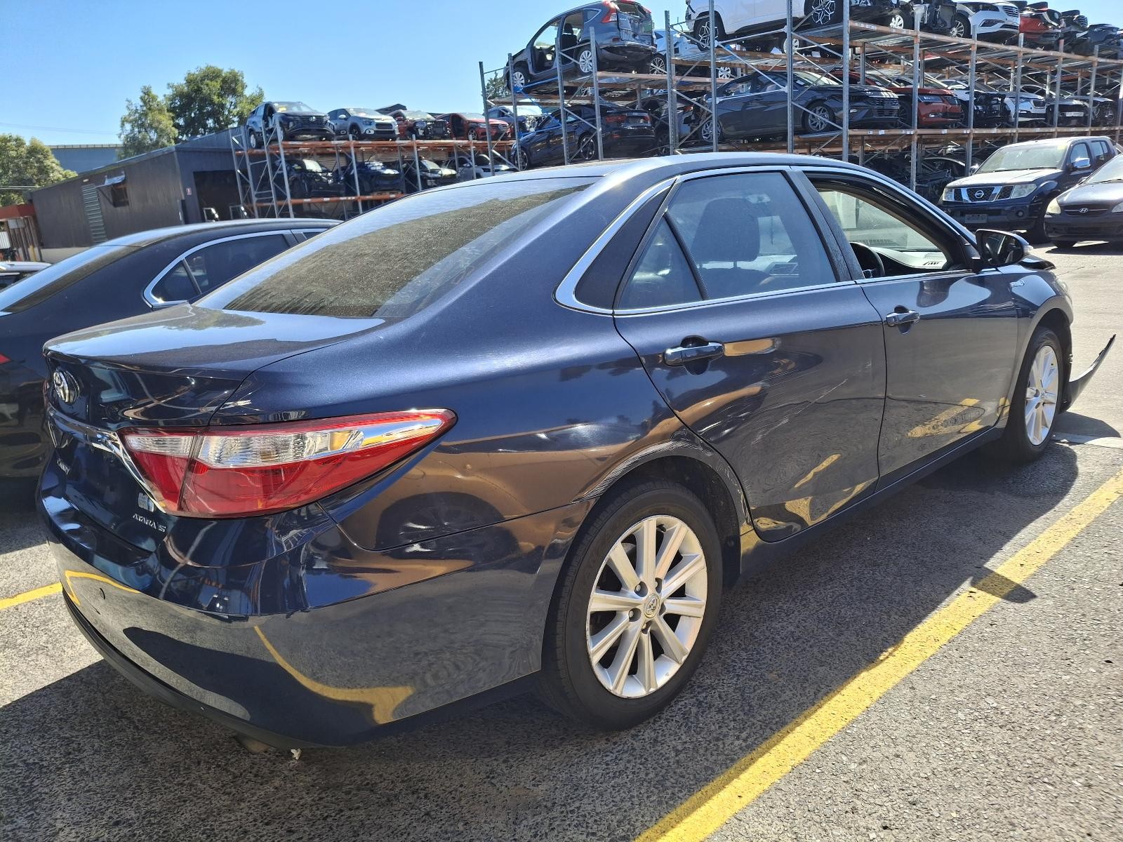 2016 Toyota Camry <MANUFAC 2015-2017 LEFT FRONT STRUT AVV50 HYBRID TYPE 05/15-10/17 image 3