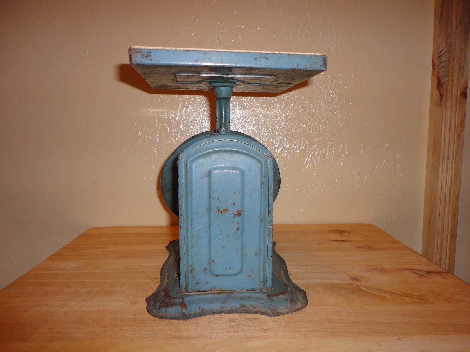 Antique Family Scale 25 lbs - Made In U.S.A.