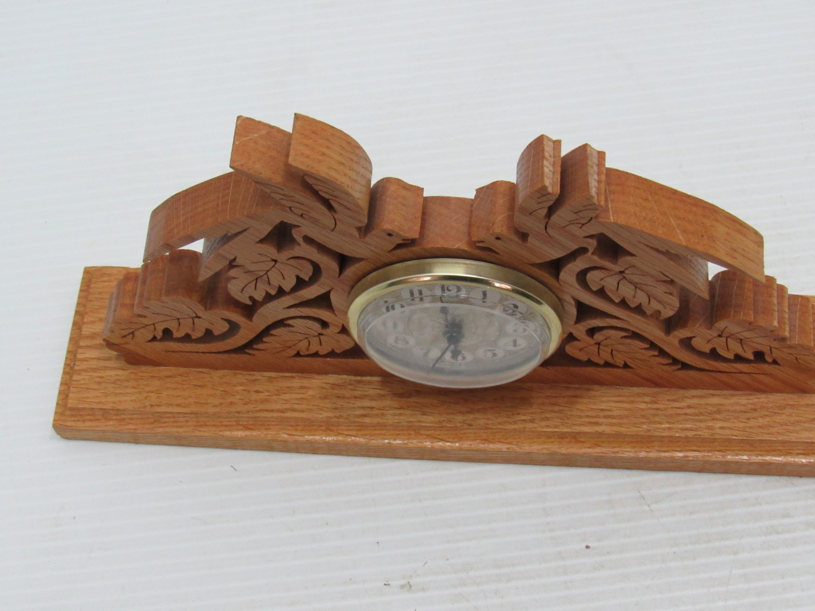 Laser Cut Wooden Bird and Leaf Mantel Desk Clock 12