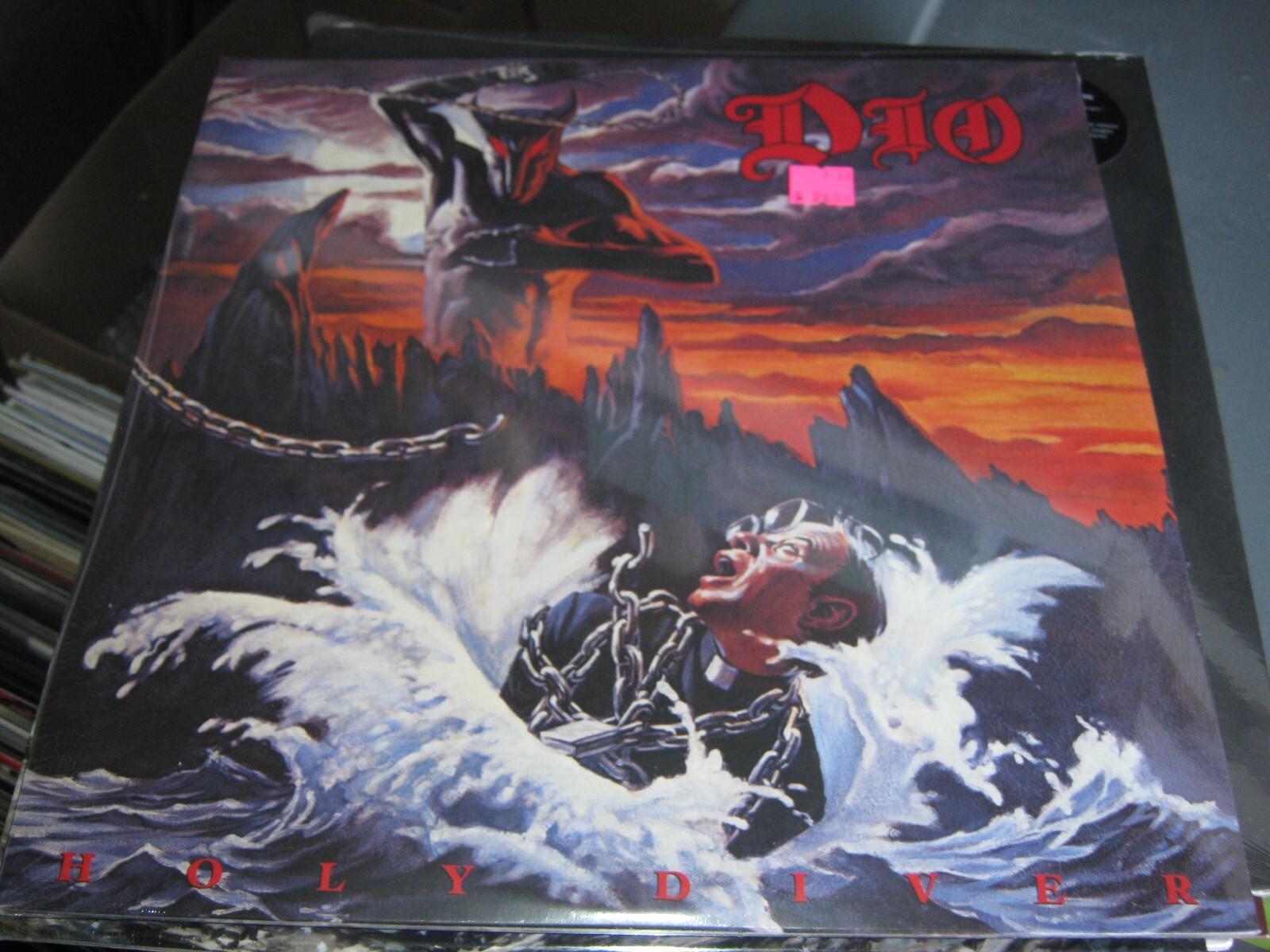 【レコード・美盤】DIO Holy Diver Amazon.co.jp: Holy Diver: ミュージック